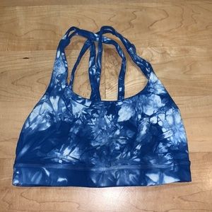 Lululemon sports bra size 2